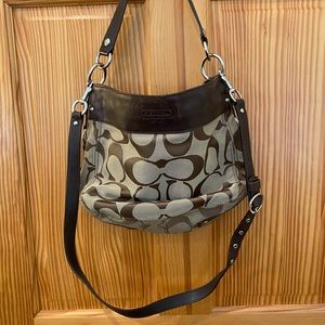 Coach hobo bag with crossbody strap